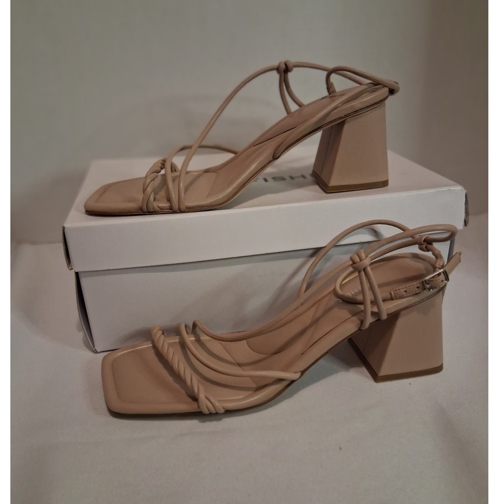 Marc Fisher Malyn Strappy Block Heel Sandals Light Natural Beige Square Toe 9M